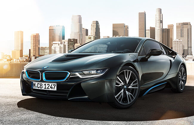 Know the BMW i8 in seven shots