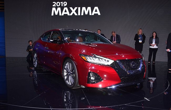 Nissan showcases new Maxima facelift at 2018 Los Angeles Auto Show