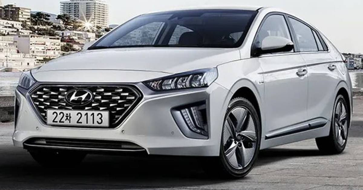 Hyundai introduces Ioniq facelift duo; will be launched in Europe first