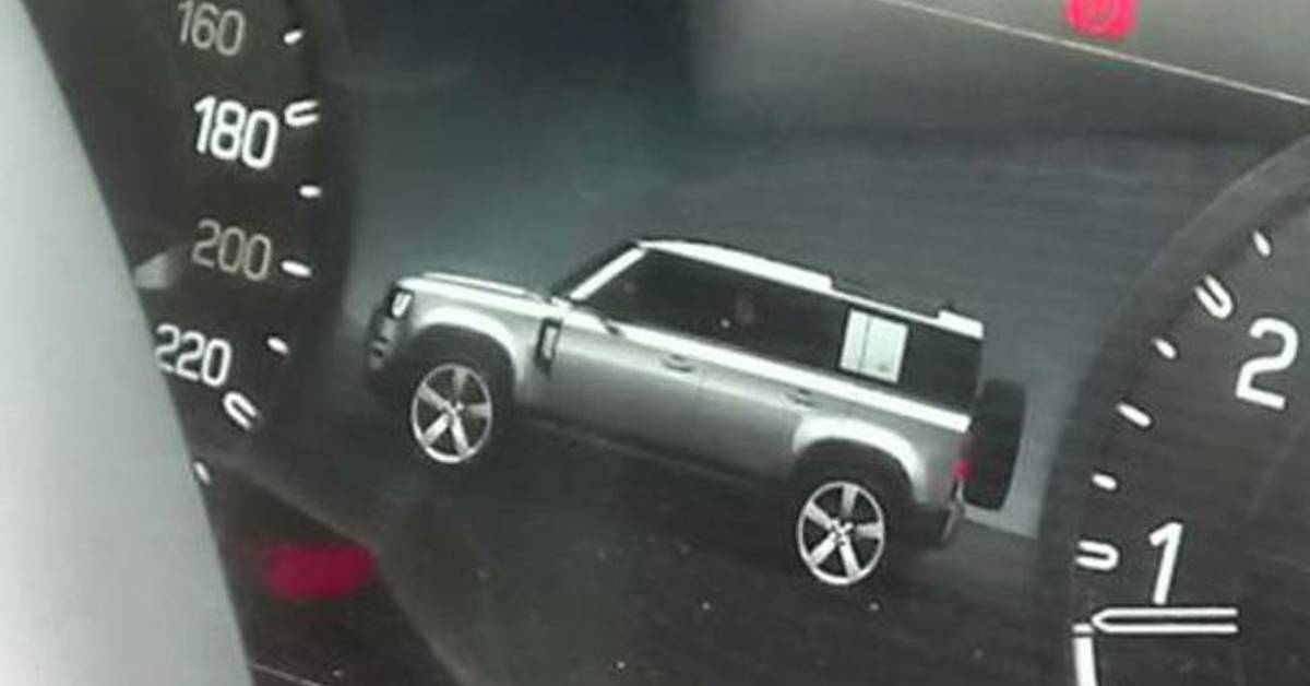 Another image of next generation Land Rover Defender leaked