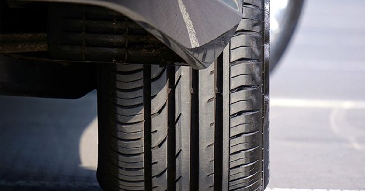 Abu Dhabi Police takes to social media to warn motorists for driving with expired tires   