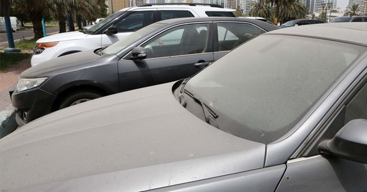 Pay AED 500 for parking a dirty car in Dubai