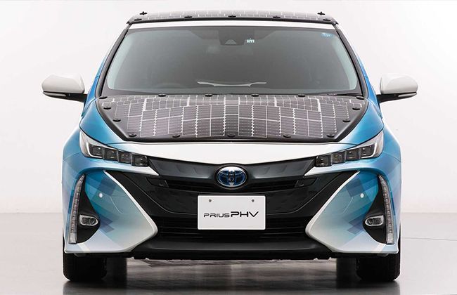 New solar kit on Toyota Prius charges the vehicle on move