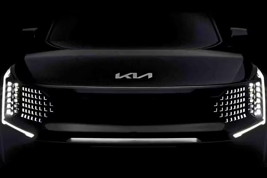 Kia EV9 teased ahead of global debut 