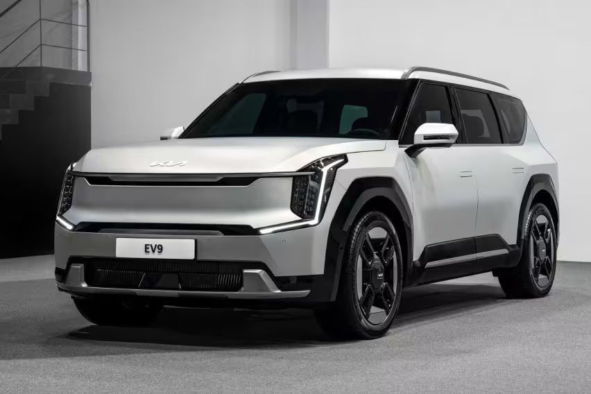 Kia reveals first images of EV9 electric SUV