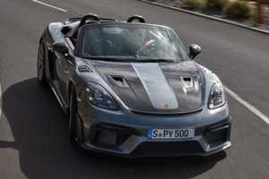 New Porsche 718 Spyder RS represents the evolution of the Boxster formula