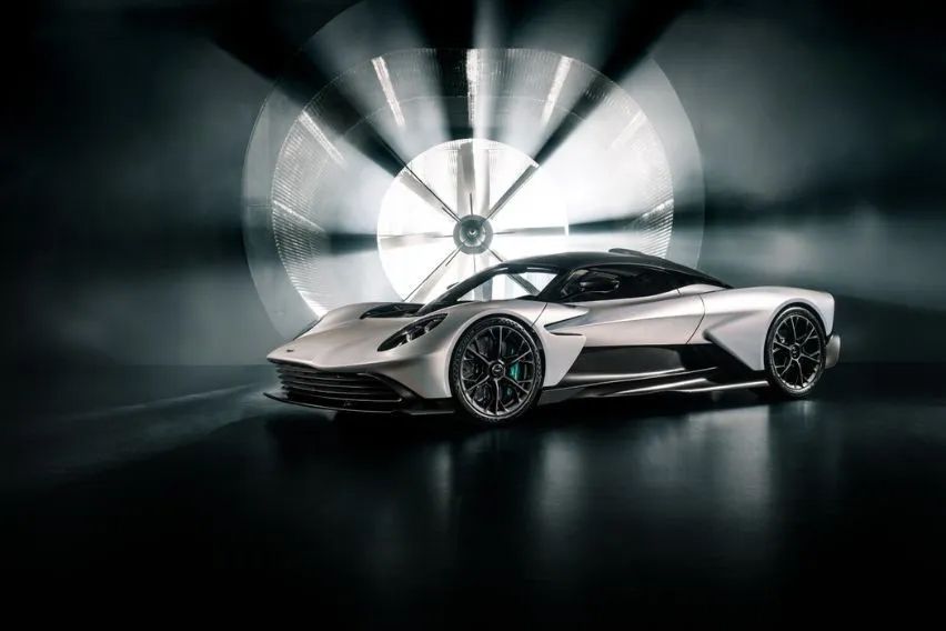 Aston Martin Valhalla supercar embraces Formula 1 methodologies