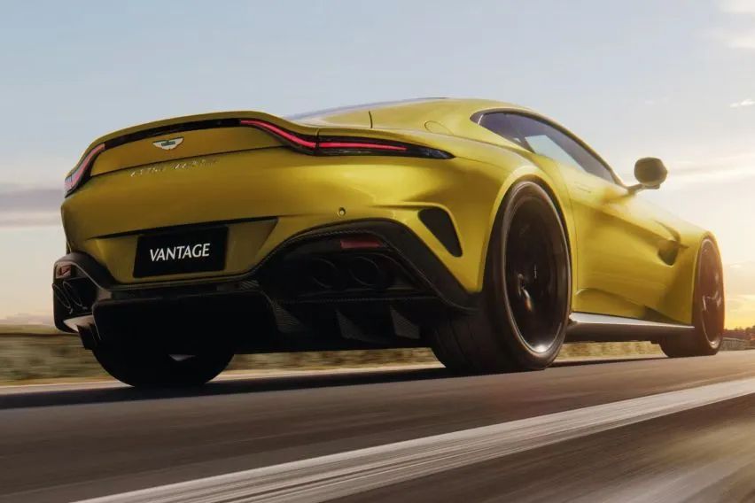 2024 Aston Martin Vantage