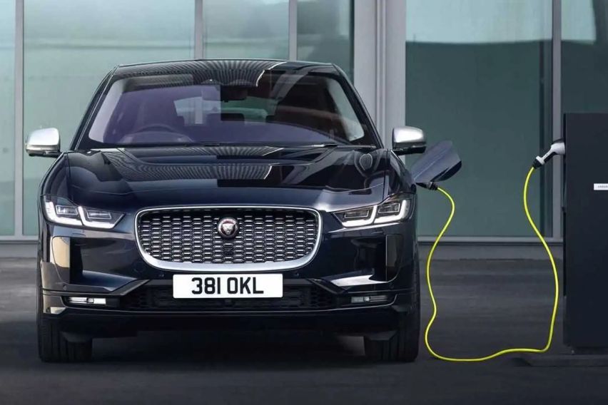 Jaguar plans to go all-electric by 2025