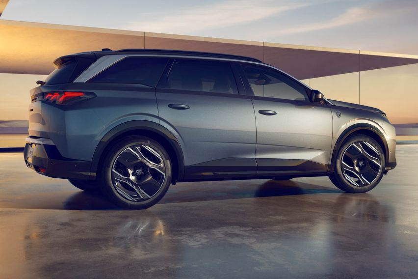 2024 Peugeot 5008