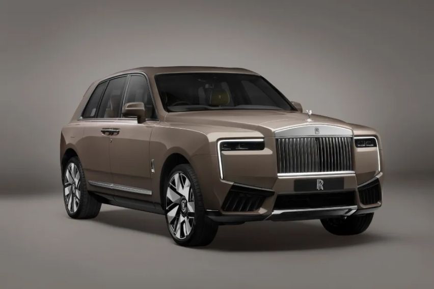 Rolls-Royce updates its best-selling SUV, the Cullinan 