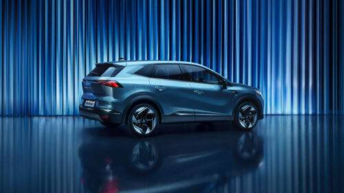 Renault unveils a new hybrid SUV, the Symbioz Renault unveils a new hybrid SUV, the Symbioz
