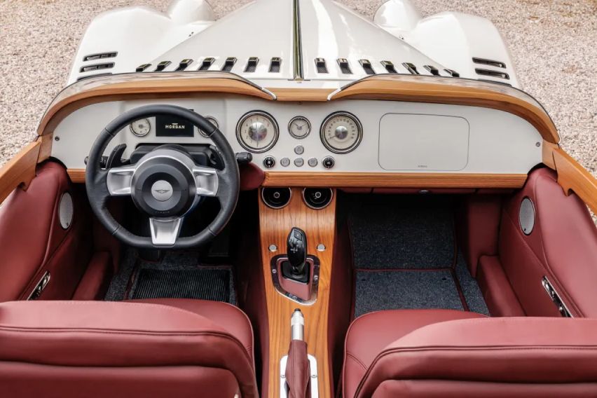 Morgan and Pininfarina introduce the limited-edition Midsummer speedster