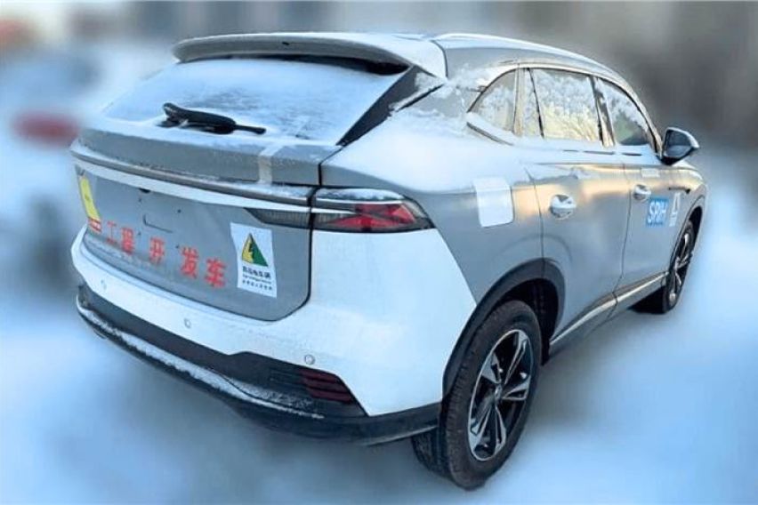 Next-gen MG HS leaked ahead of its official premiere