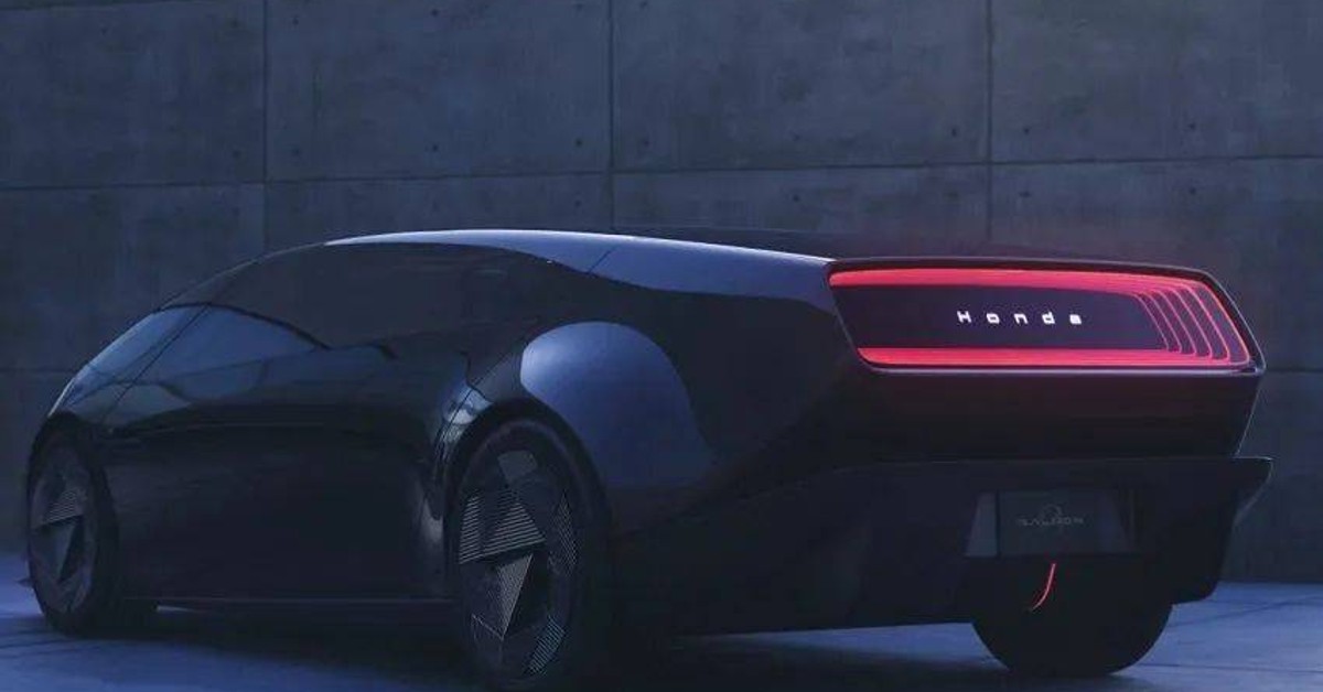 Honda’s Futuristic Electric Truck Wins Prestigious International Award!