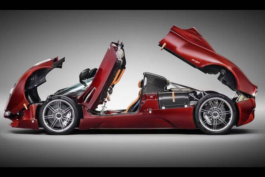 Pagani Utopia 
