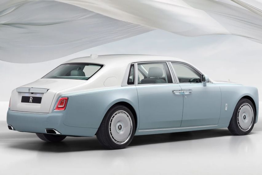 Rolls-Royce Phantom Scintilla