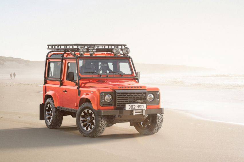 Land Rover's Bespoke Division brings back Classic Defender model