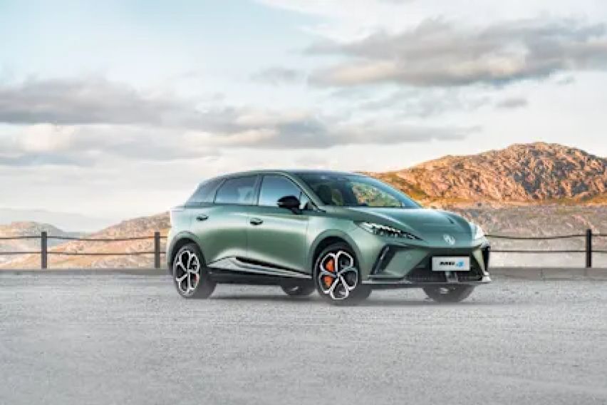 2025 MG4 EV exterior