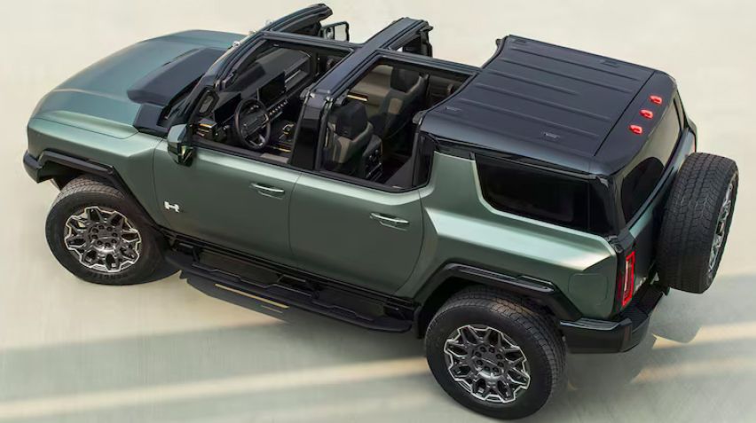 2025 GMC Hummer EV roof