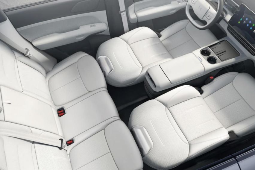 XPENG G6 interior