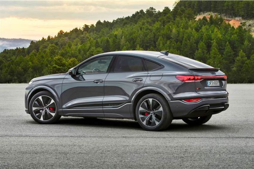 Audi Q6 e-tron rear view