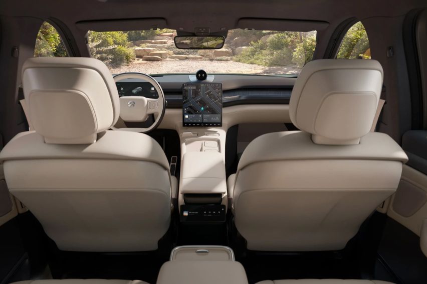 NIO EL8 interior