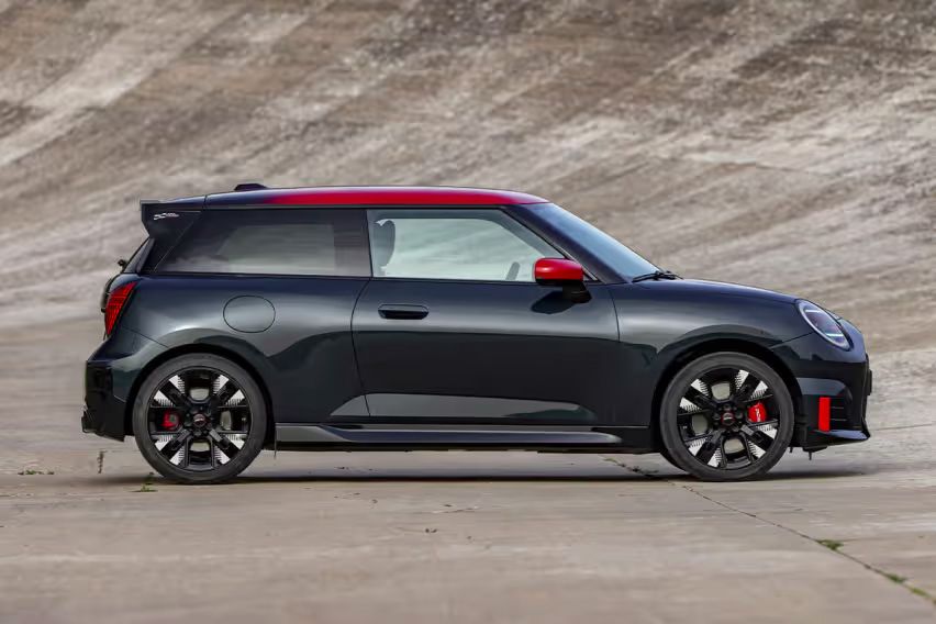 Mini John Cooper Works EVs