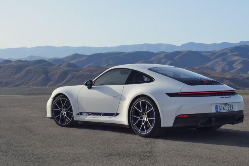 New Porsche 911 Carrera T