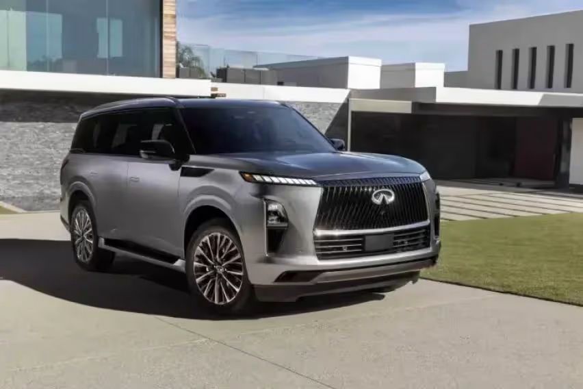 2025 Infiniti QX80 front view