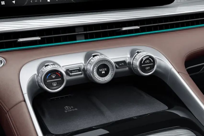 2025 Exeed TXL features