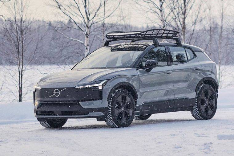 Volvo Unveils the EX30 Cross Country: A New Adventure-Ready Electric SUV