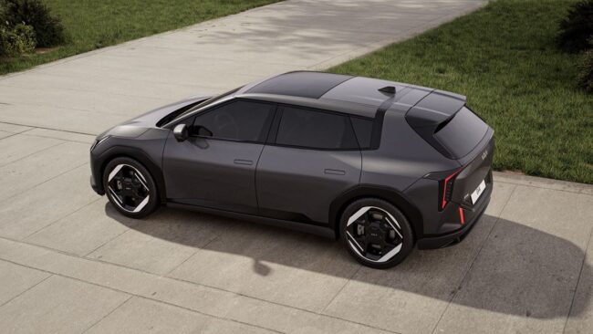 KIA EV4