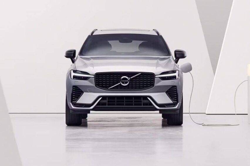 2026 Volvo XC60 Facelift Launched: New Design and 455 HP Power