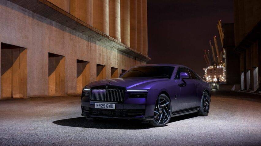 The New Rolls-Royce Spectre Black Badge 2025: The Most Powerful Rolls-Royce Ever 