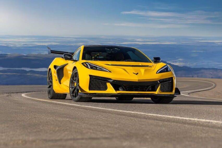 Chevrolet Corvette ZR1 2025: Pinnacle of Power and Performance in KSA