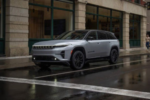 Jeep Wagoneer S: All-Electric SUV Reimagined Adventure in the UAE