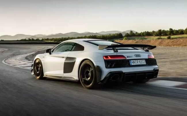Audi R8