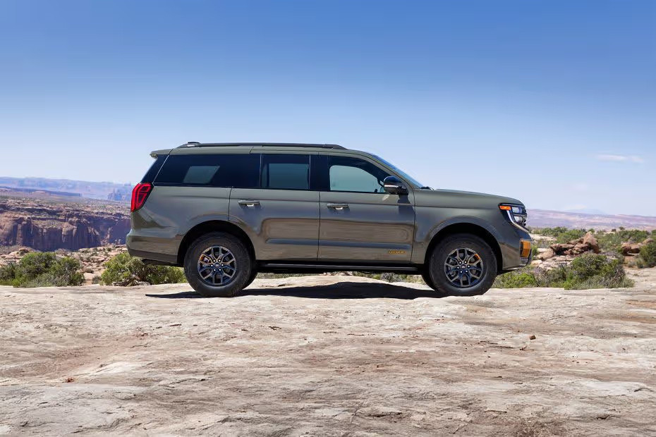 Ford Expedition 2025