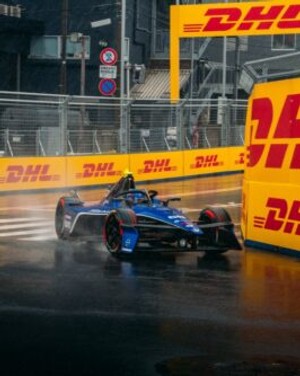 Victorious Vandoorne maintains Maserati MSG Racing's winning streak in Tokyo.