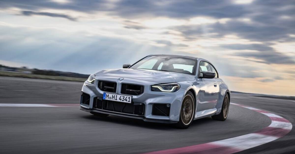 New BMW M2 CS Unveiled – Claims 0-100kmph in 3.8 seconds