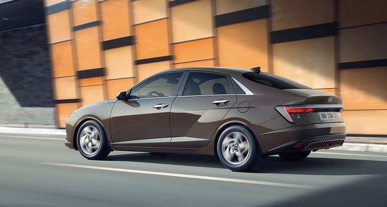 Hyundai Accent 2025 Side