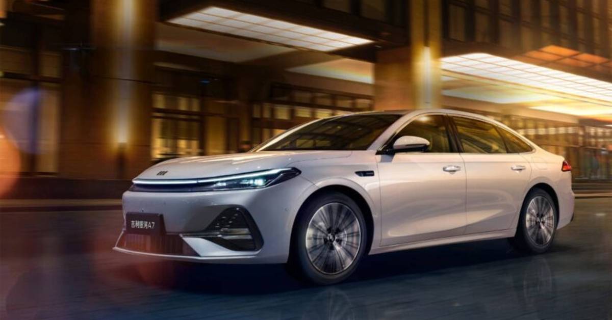 Geely Galaxy A7 EM-i PHEV: The 2,100 KM Hybrid Sedan Built for UAE Roads Geely Galaxy A7 EM-i PHEV: The 2,100 KM Hybrid Sedan Built for UAE Roads
