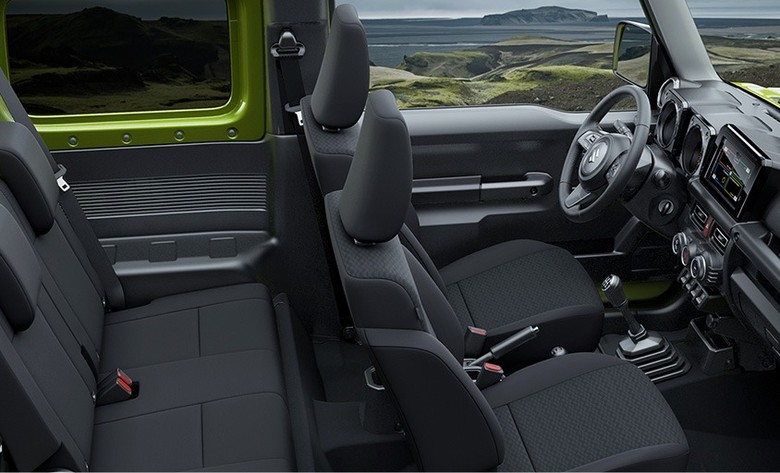 Suzuki Jimny inside cabin