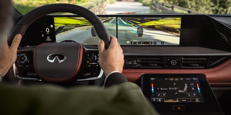 Infiniti QX80 Dashboard