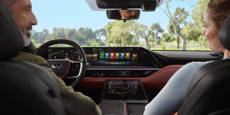 Infiniti QX80 Interior