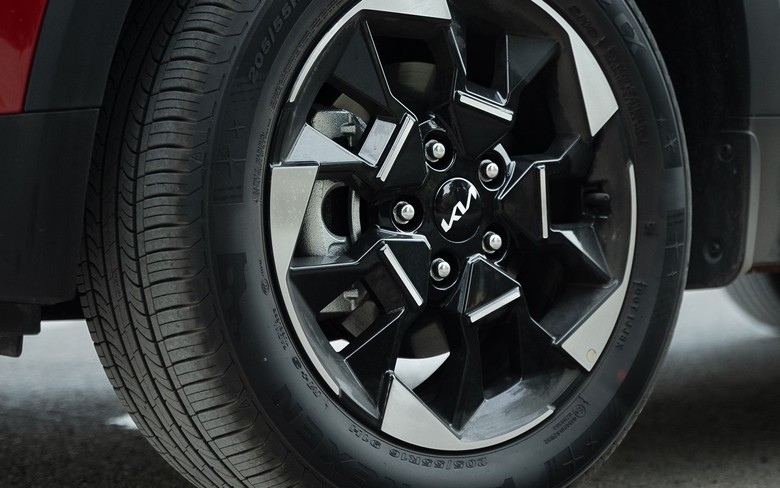 Kia Sonet 2025 Alloy Wheels