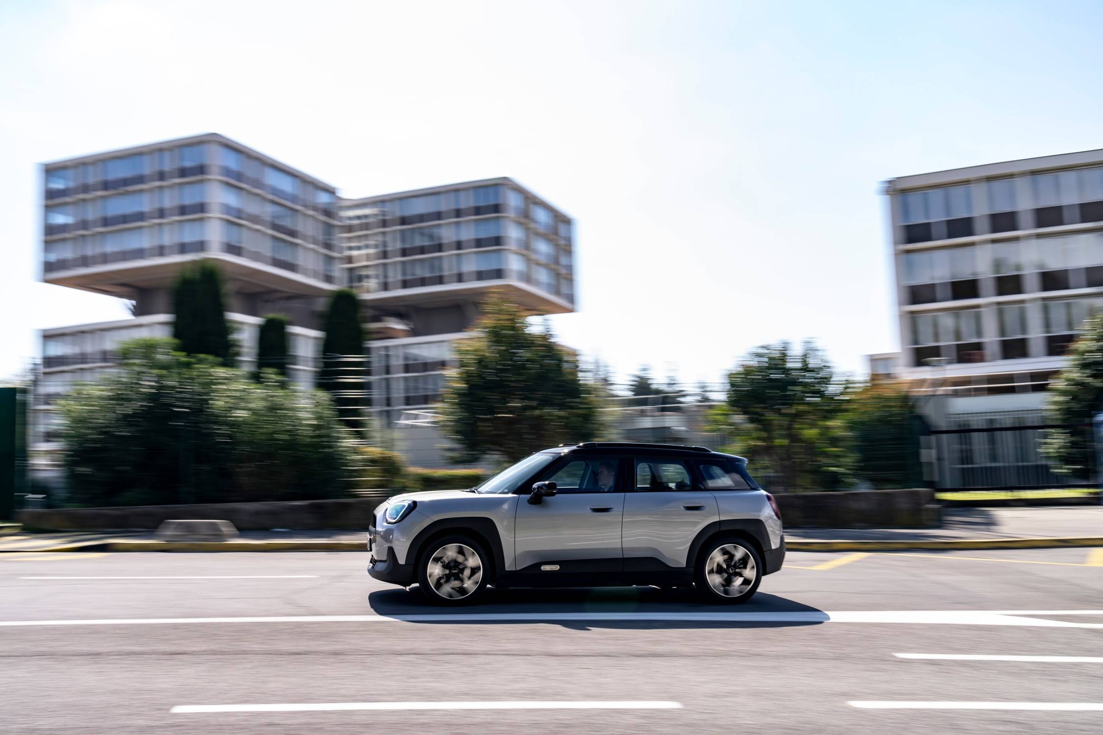 MINI Aceman Side View