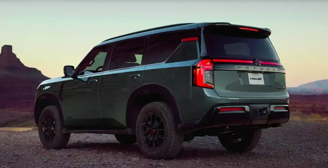 Nissan Patrol PRO-4X Rear
