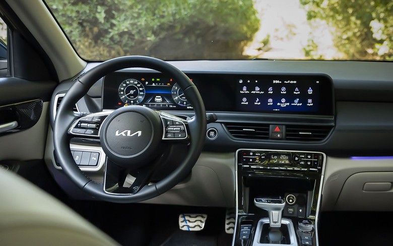 Kia Seltos 2025 Driver View